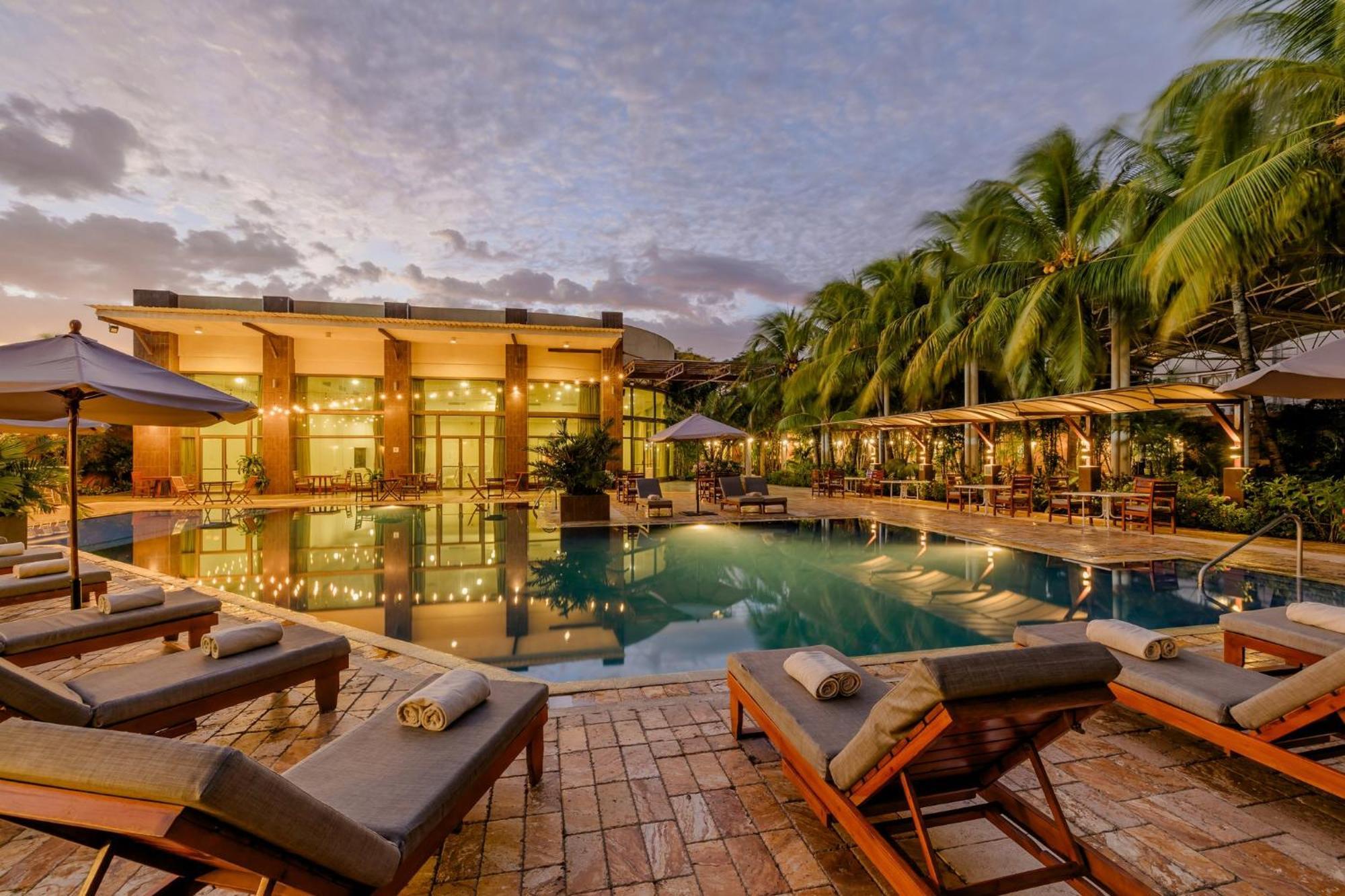 Holiday Inn Convention Center By Ihg Managua Buitenkant foto